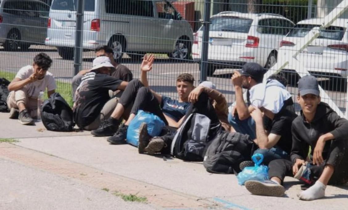 Výzva z ministerstva vnútra: Buďme empatickí k migrantom