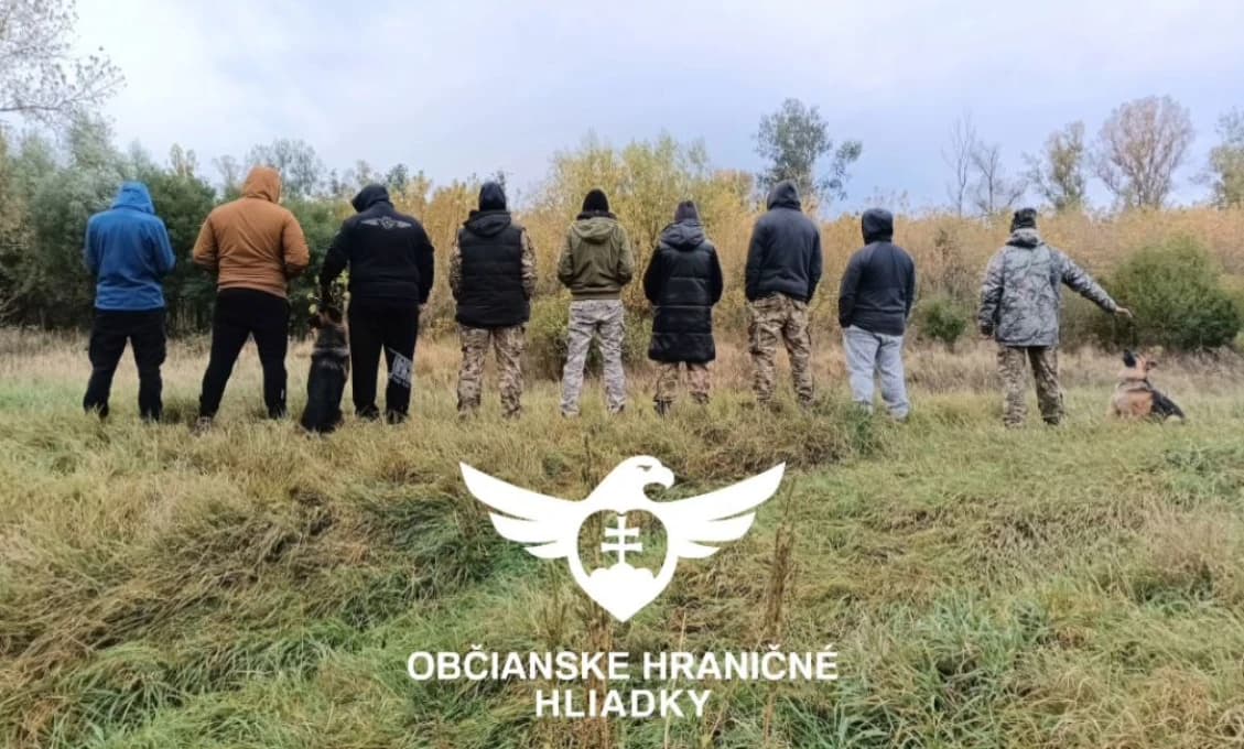 Keď dobrovoľníci suplujú štát: Hraničné hliadky sa násiliu vyhýbajú