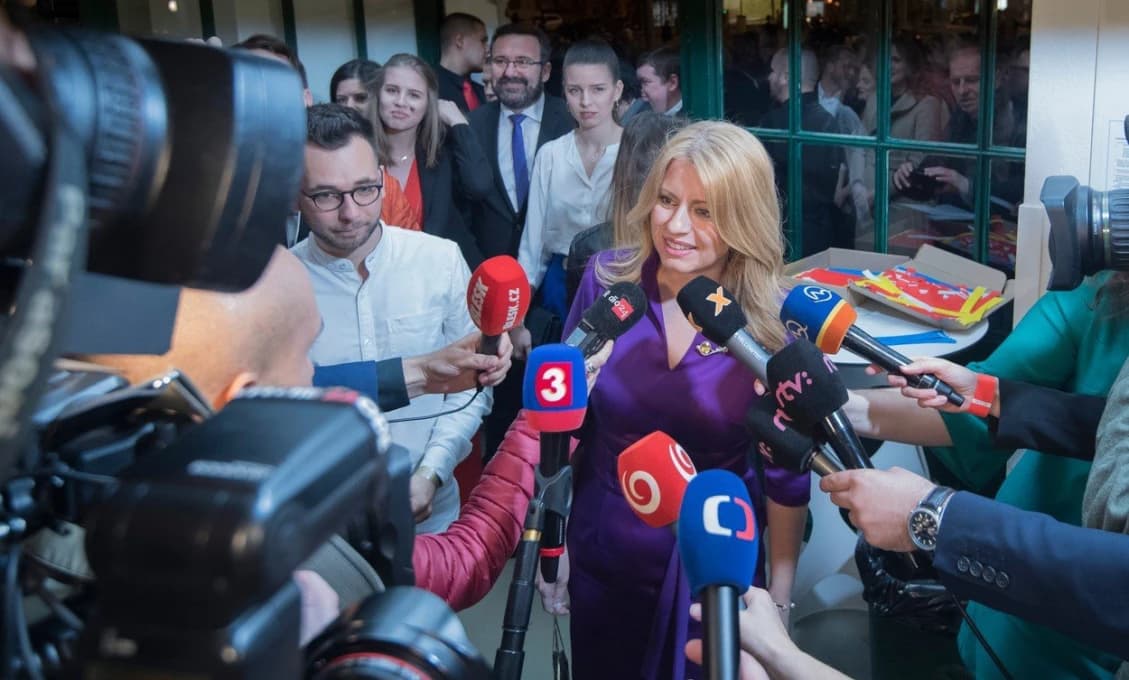 Najnovšia kniha o kráľovnej Alžbete šokuje verejnosť aj rodinu!