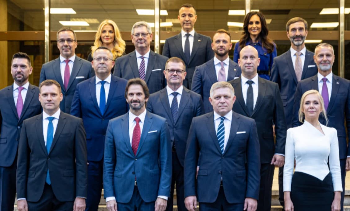 ZHRNUTIE: Vláda schválila svoje PVV, dnes o ňom bude rokovať parlament