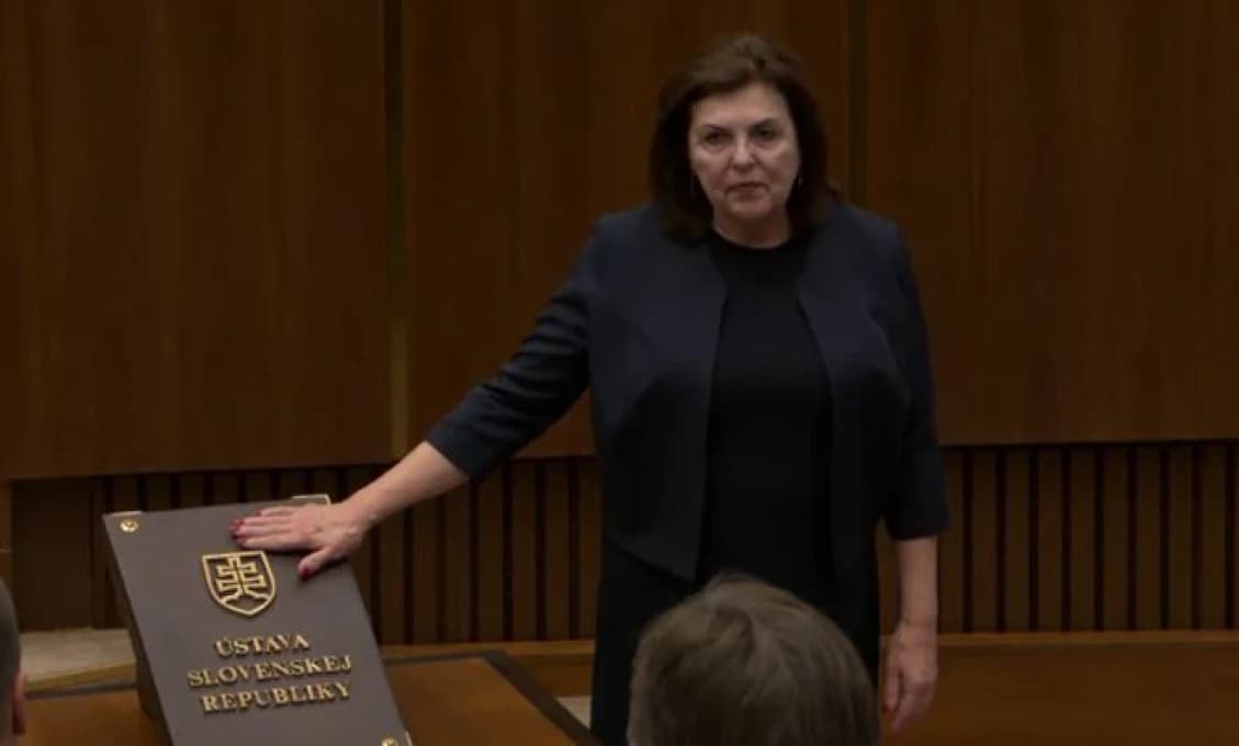 "Tému platov v Zbore väzenskej a justičnej stráže otvoria po novom roku. Minister chce, aby bol jeho rezort konkurencieschopný", tvrdí Gál