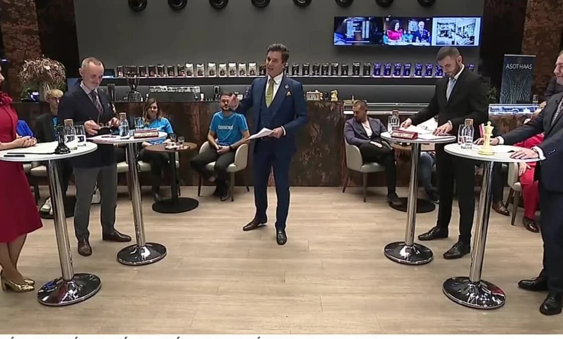 Politológ VYCVIČIL progresívca: Valášek KLAME, alebo NEMÁ ANI ŠAJNU! OSPRAVEDLNÍ SA?