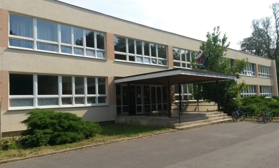 Rozprestrel ruky a skočil! Strašné, čo predtým kričalo jedno z dievčat