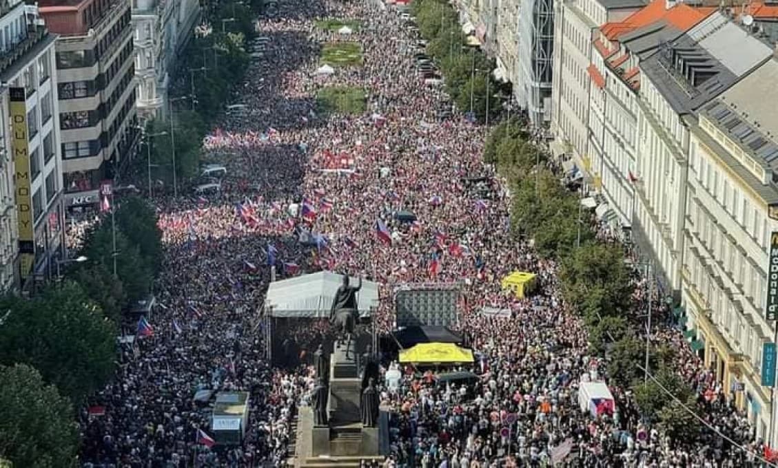 AKTUALIZOVANÉ Najväčší štrajk v histórii krajiny! V Čechách začína ĎEŇ HNEVU