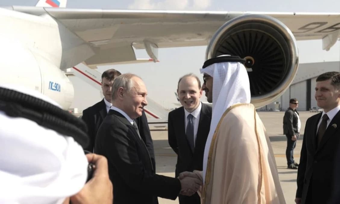 VLADIMÍR PUTIN v SAE. Dostali sa ozveny pitiek RICHARDA SULÍKA až do Kremľa?