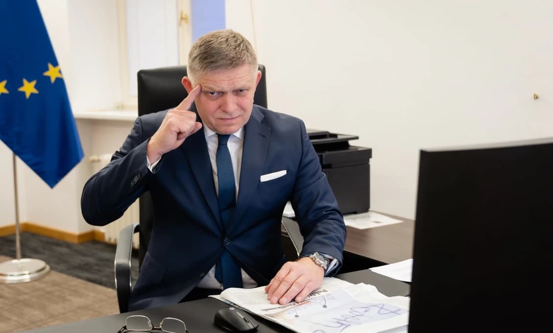 OSTRÉ SLOVÁ PREMIÉRA FICA: Opozícia pácha vlastizradu