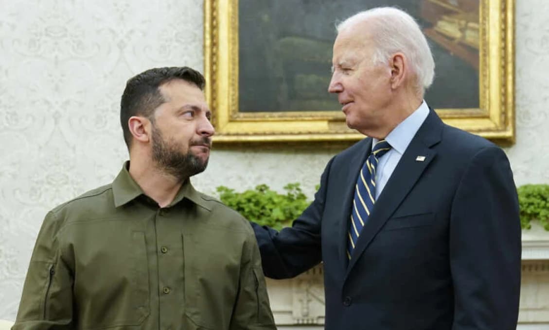 Nastáva vytriezvenie. Biden mení slovník