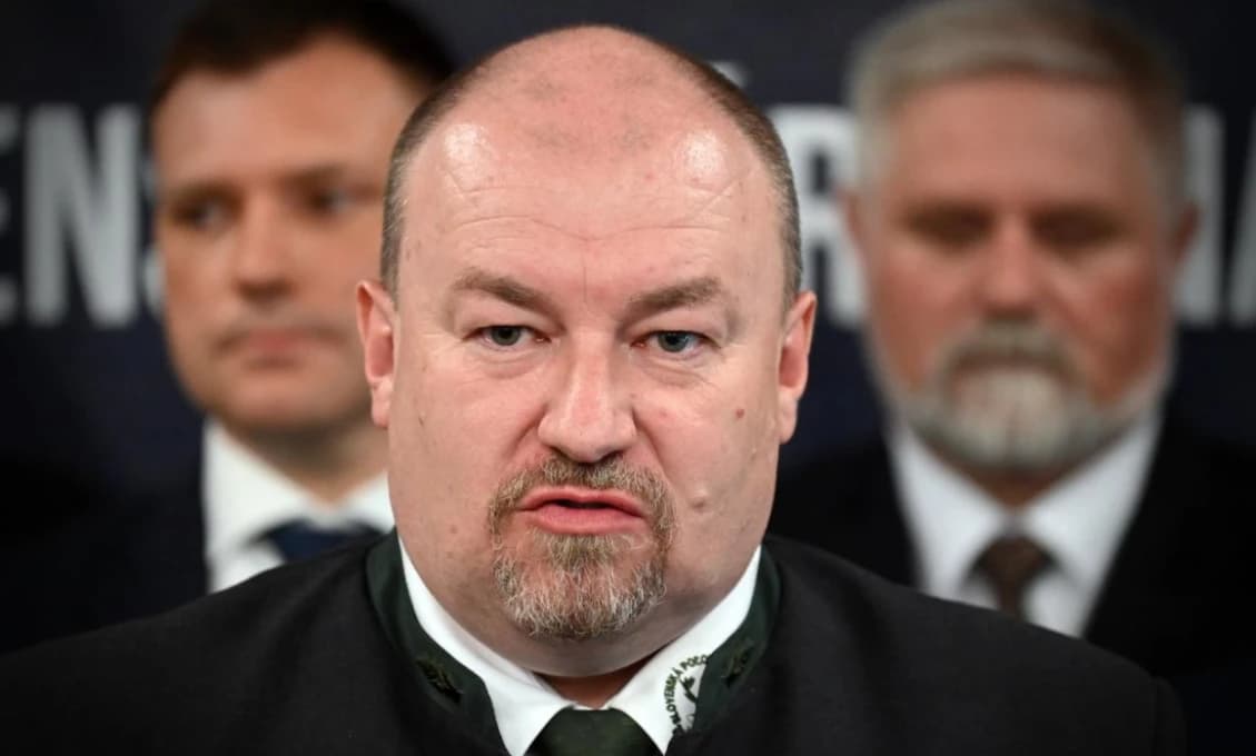 Huliak ostro: Kam nás priviedol ten váš bezzásah!