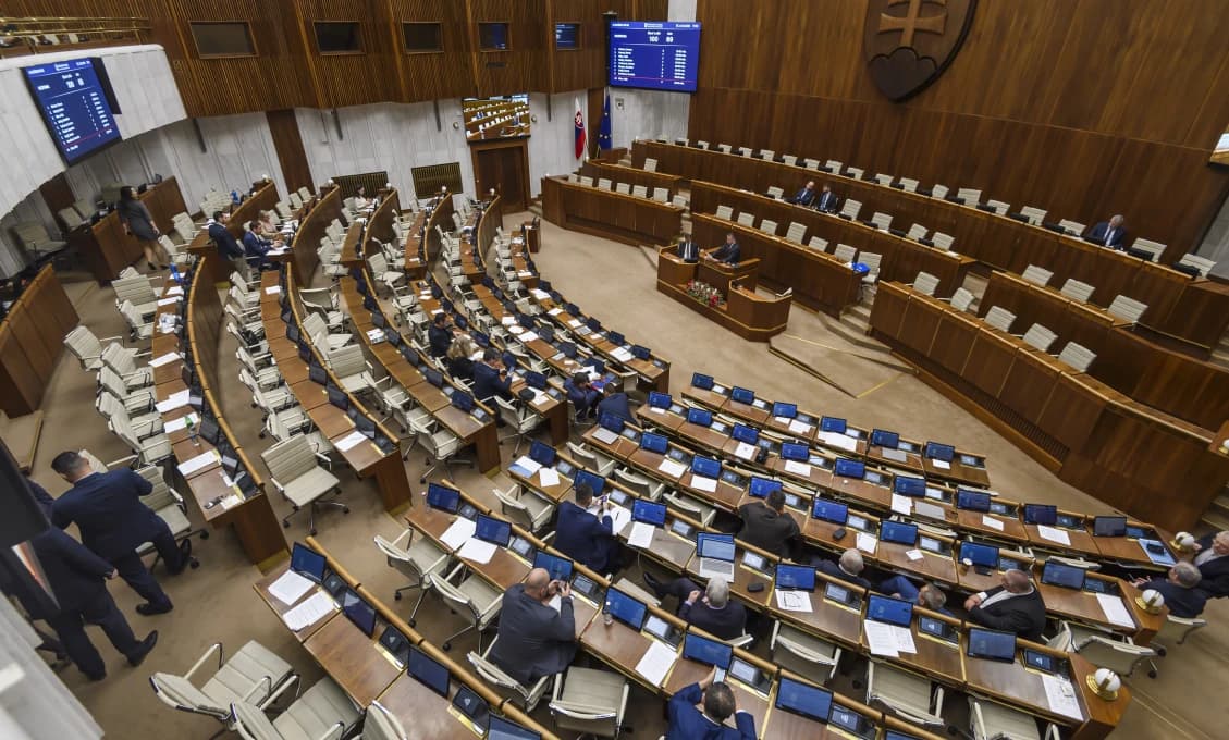 V budúcom roku by sa mohol vylepšiť rokovací poriadok. Čo na to opozícia?