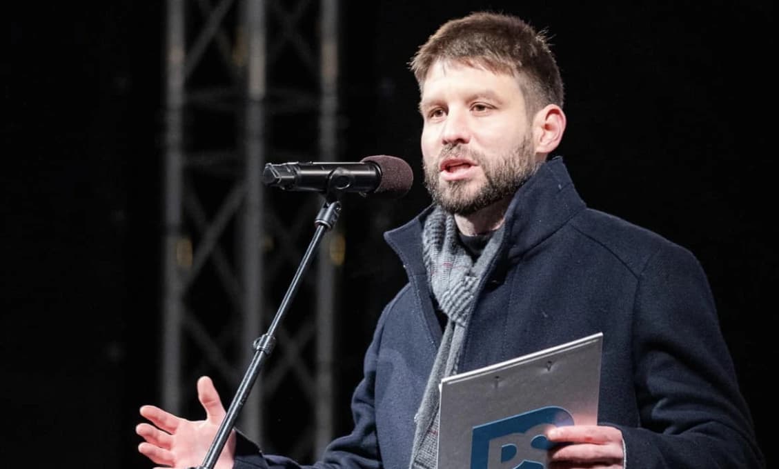 Líder progresívcov ZASPAL: Pán Šimečka, VOĽBY UŽ BOLI!
