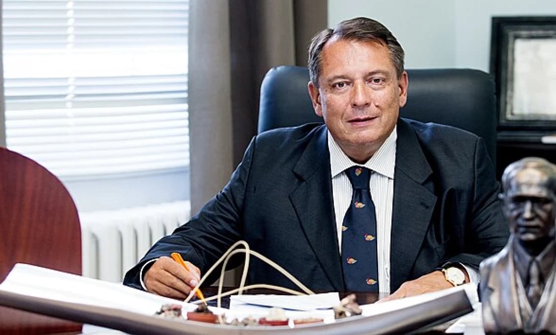 Jiří Paroubek súhlasne: FICOV ROZHOVOR V ROZHLASE? TRPKÁ PRAVDA!