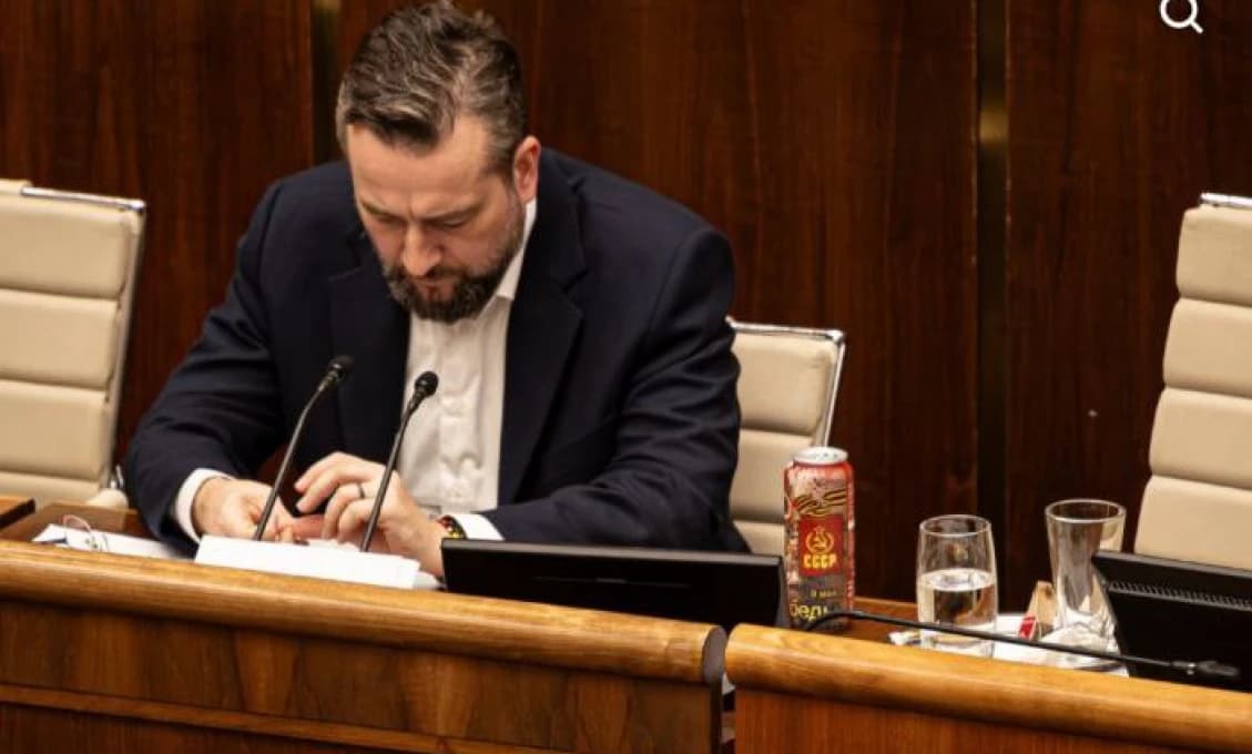 Ľ. BLAHA: UŽ ČAKÁM, ŽE MA ZASE BUDÚ ODVOLÁVAŤ - ZA PLECHOVKU CCCP