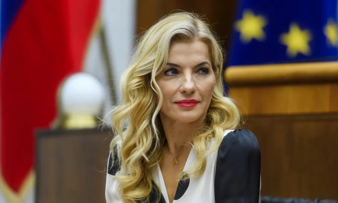 Šimkovičová: Ak by som povedala, že RTVS je tendenčná, obvinia ma zo zaujatosti (VIDEO)
