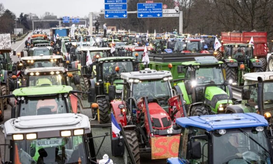 ĎALŠIA ZASTÁVKA BRUSEL! (FOTO)