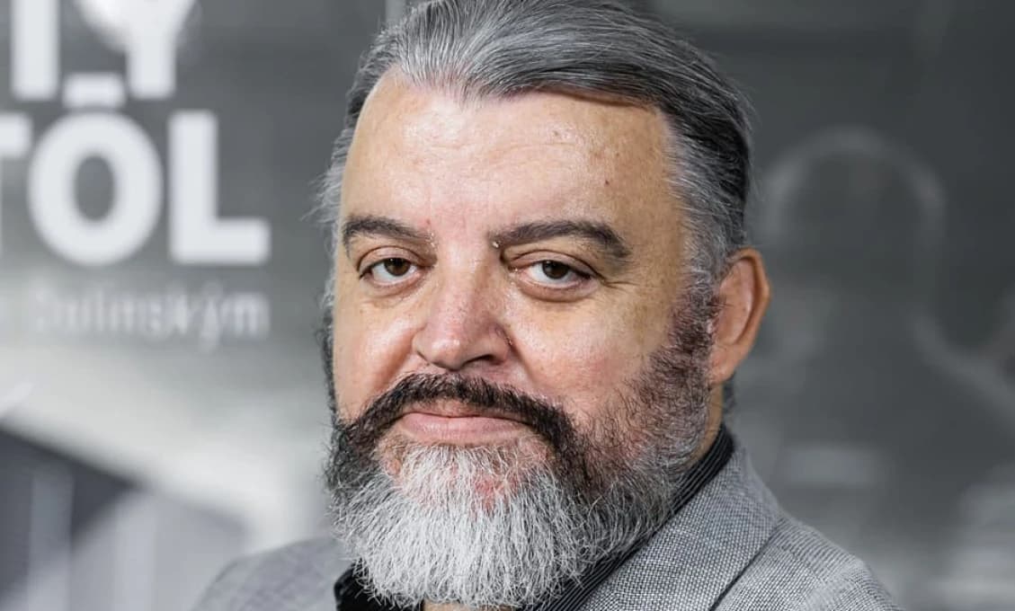 Chmelár vyzýva: UKÁŽME OPOZÍCII, AKO SA TO ROBÍ!