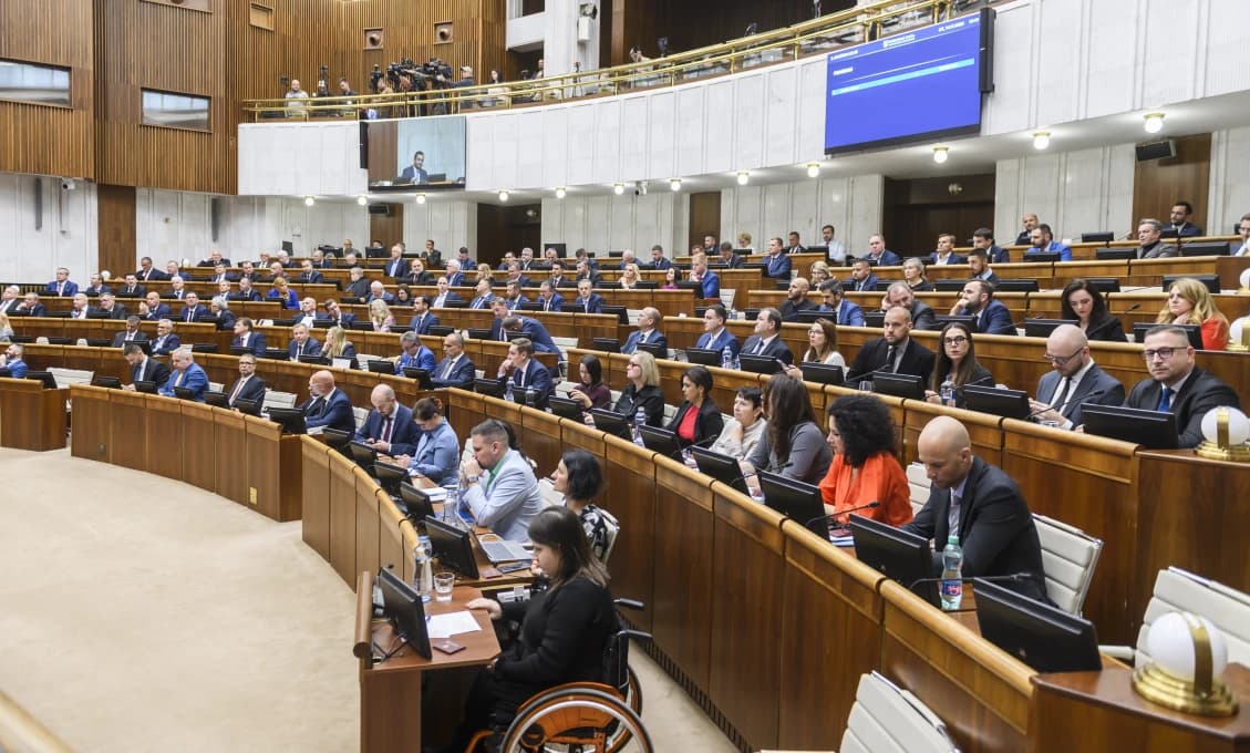 Poslanci pokračujú v diskusii o novele Trestného zákona aj v piatok