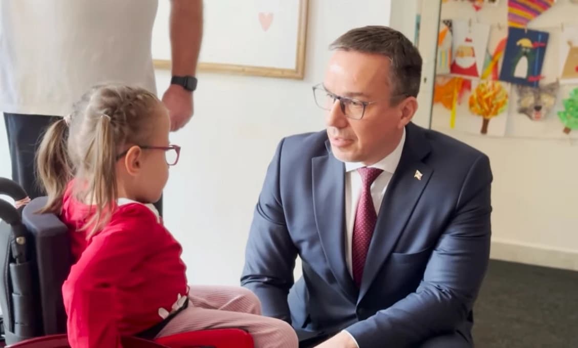 Ministerstvo práce, sociálnych vecí a rodiny poskytne pomoc postihnutým deťom vysokým finančným príspevkom (VIDEO)