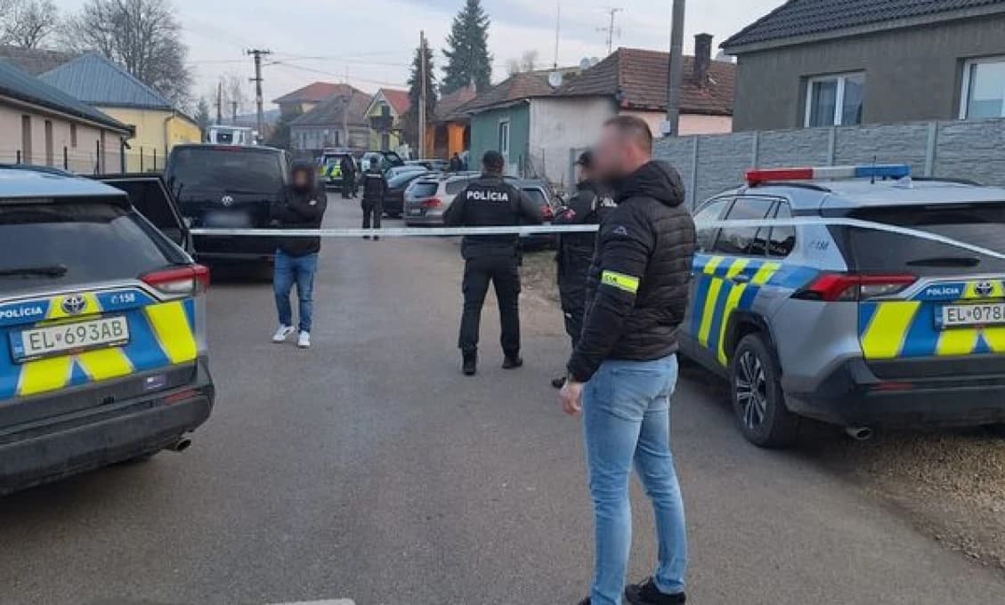 Organizovaná skupina LOVILA mužov na zoznamke: Vylákali INTÍMNE fotky, potom ich vydierali!