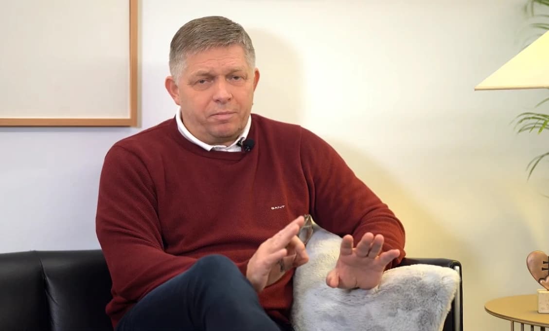 Robert Fico o Šimečkovi: IDEÁLOM MONČIČÁKA NA ČELE PS JE ŽENA S GUĽAMI! (VIDEO)