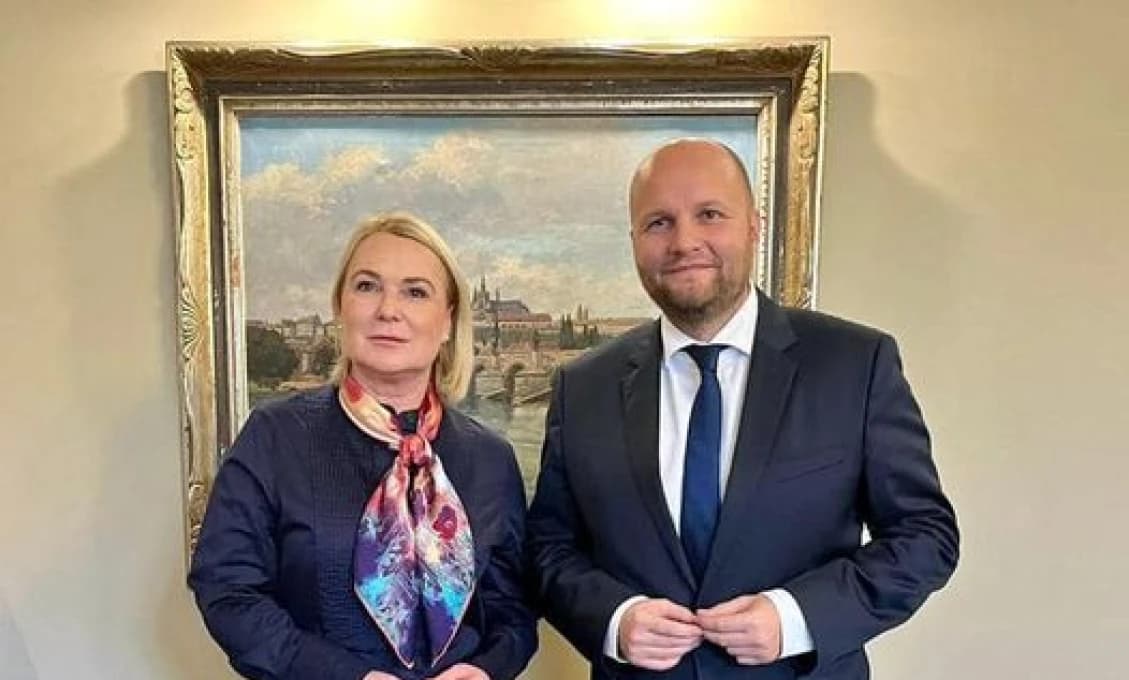 ČESI PÍŠU: Skrachovanec zo Slovenska (Naď) radí Čechom