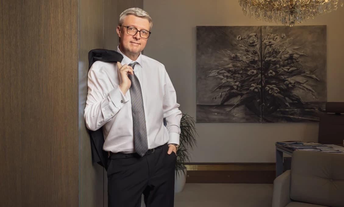 Česká politika by sa od slovenskej dištancovať nemala. Vojna na Ukrajine je aj tak prehraná