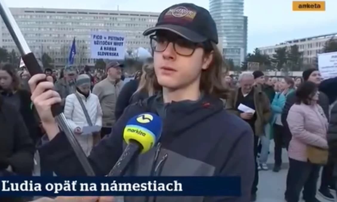 TOTO Progresívci NEMÔŽU myslieť vážne: V uliciach volajú po ĎALŠEJ VRAŽDE - KUCIAK IM NESTAČIL! (VIDEO)