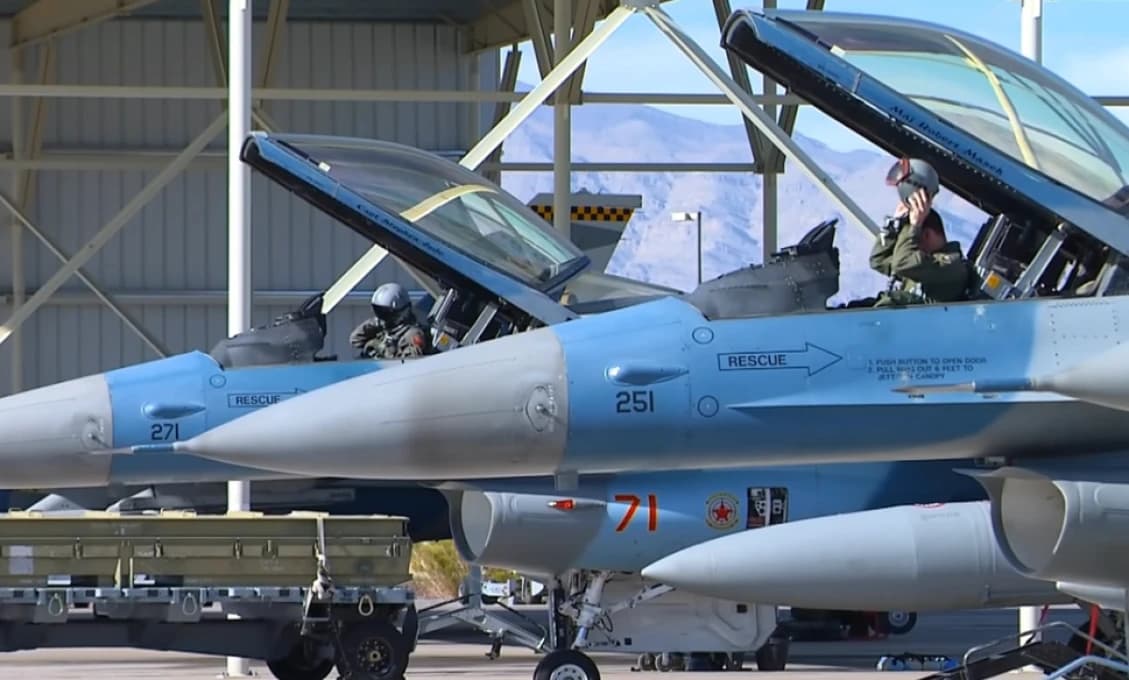 ZÁHADA! Má už Kyjev stíhačky F-16?