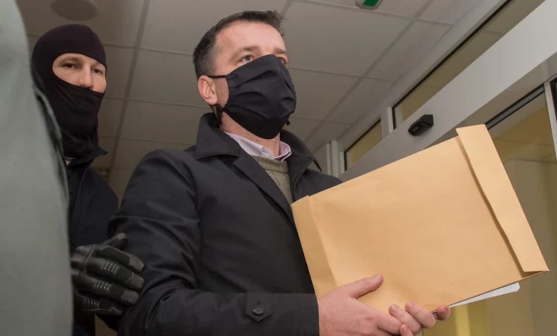 V Afrike zadržali bývalého námestníka riaditeľa SIS B. Beňu