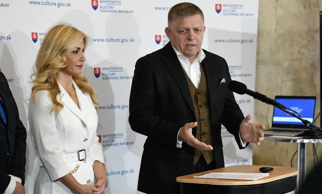 Predseda vlády R. Fico vyjadril podporu ministerke kultúry M. Šimkovičovej