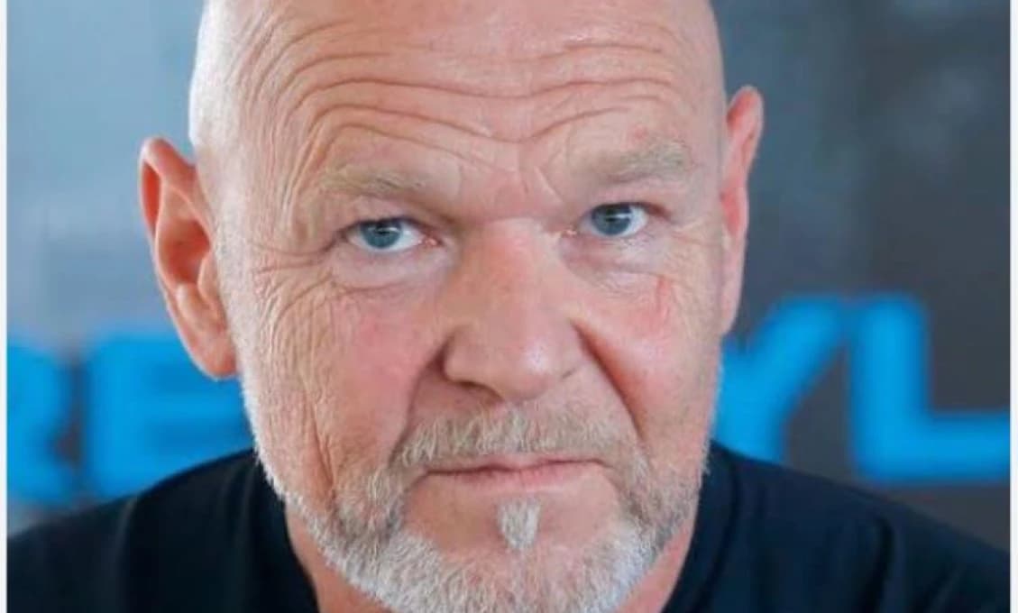 Marek Vašut proti mainstreamu - o dezinformáciach a konšpirátoroch