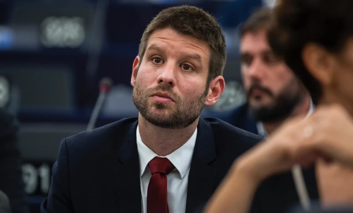 Hlas ľudu: „Vedec“ Šimečka odkazuje Blahovi