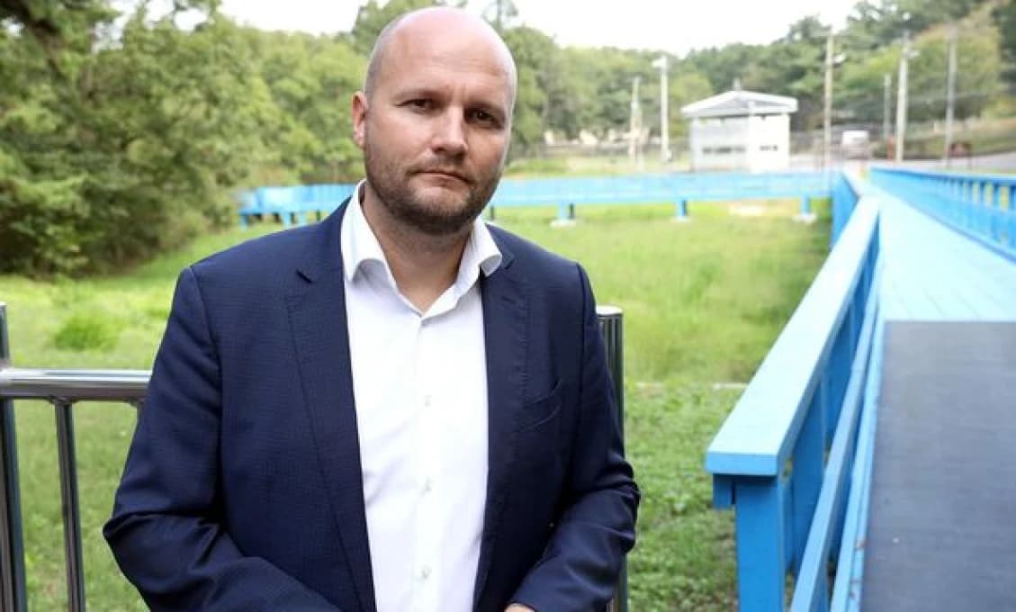 Kollár Naďove škreky avizoval. Naď sa tvári, že mu dvíha čísla v prieskumoch (VIDEO)
