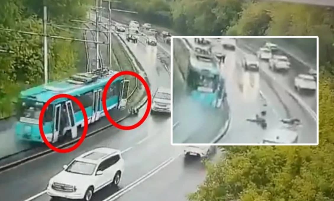 Šialené VIDEO: Zrážka električiek dopadla TRAGICKY!