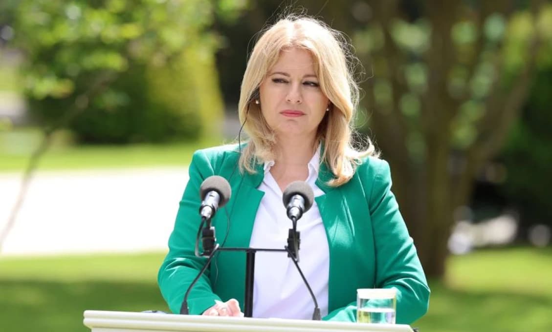 PREDSTIERANÍM SA TO ZAČALO, PREDSTIERANÍM SA TO KONČÍ