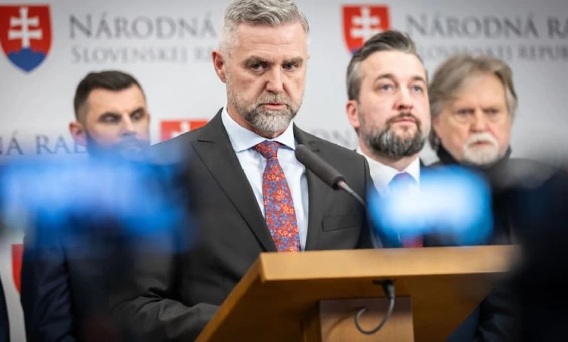 Smer reaguje na rozhodnutie českej polície: Neriešia výroky schvaľujúce atentát na premiéra Roberta Fica (VIDEO)