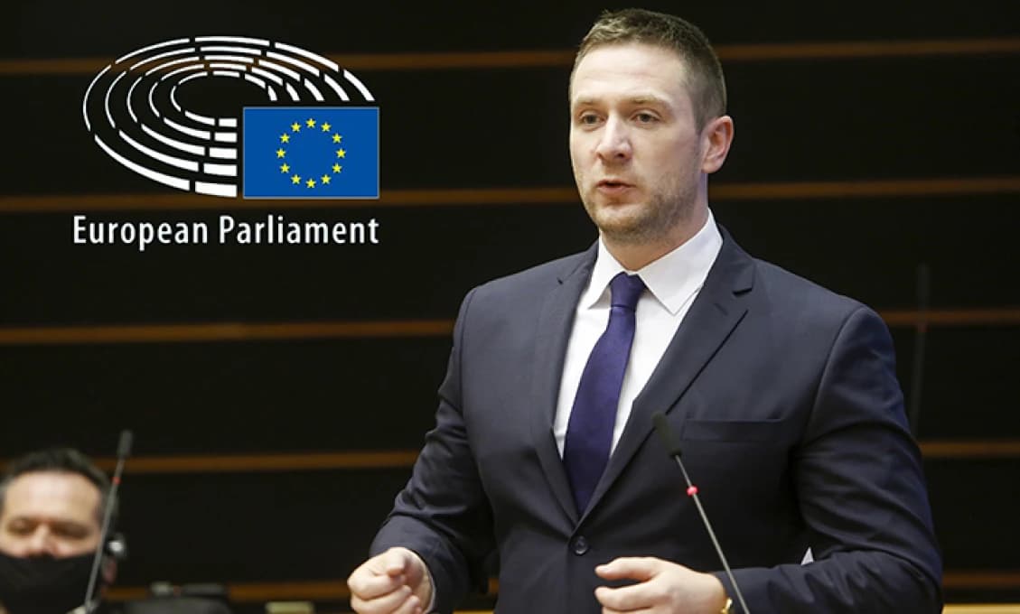 Uhrík zúri: Čo znamená Pellegriniho ÁNO pre Leyenovú a Šefčoviča?