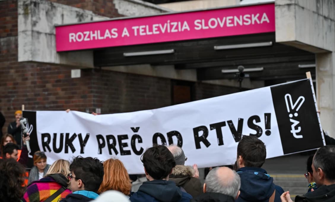 Hlasná trúba slniečkárov končí (VIDEO)
