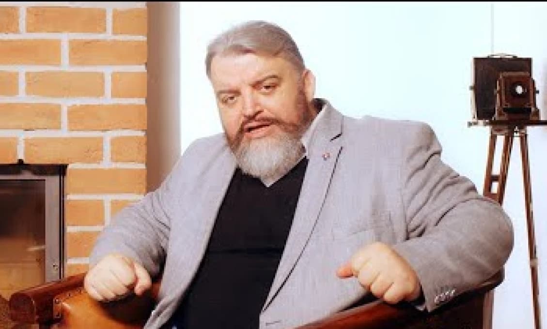Vymeniť tričko nestačí: Chmelárova ostrá kritika prezidentky KOZ