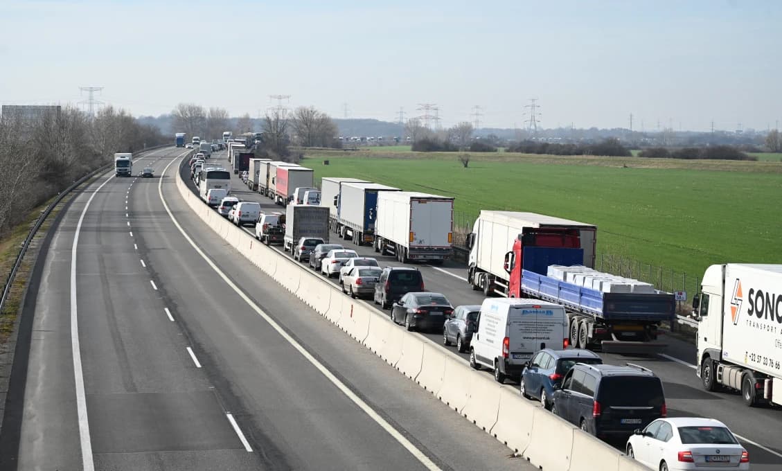 Na diaľnici D1 bude úplná uzávera. Začne sa už v piatok