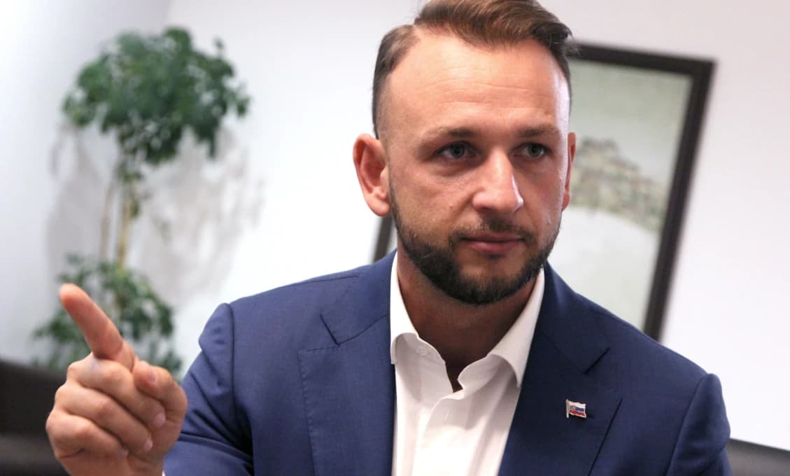 Lipšic vs. minister vnútra: Búrlivá výmena názorov po obvinení ´Čurillovcov´