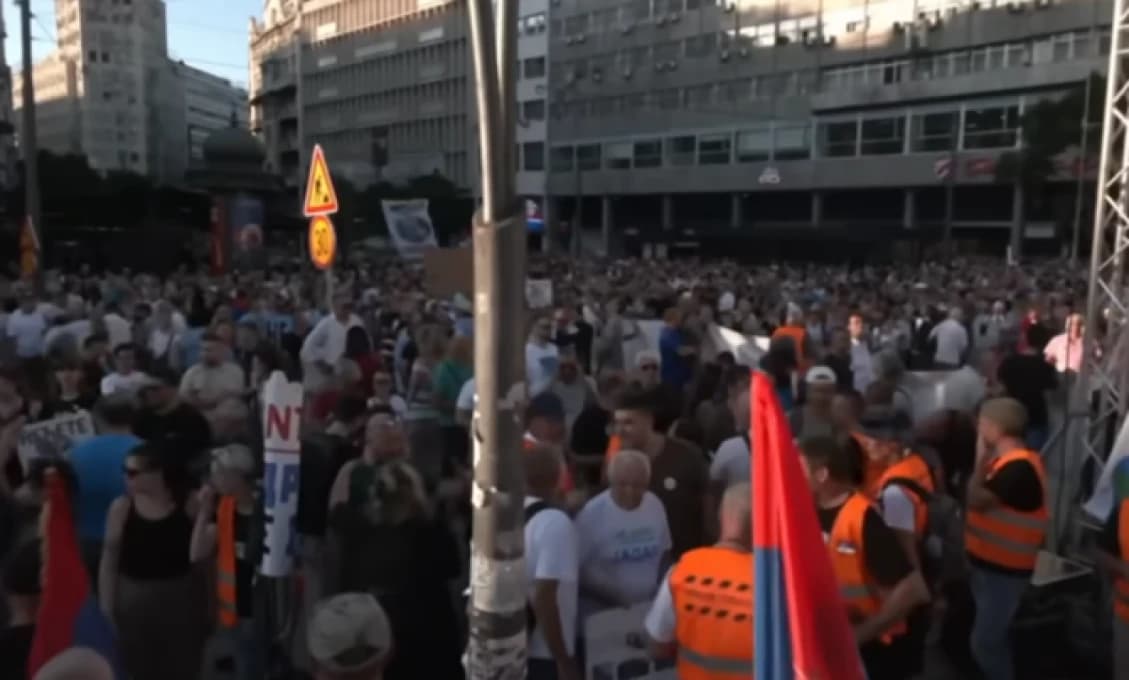 Protesty v Belehrade