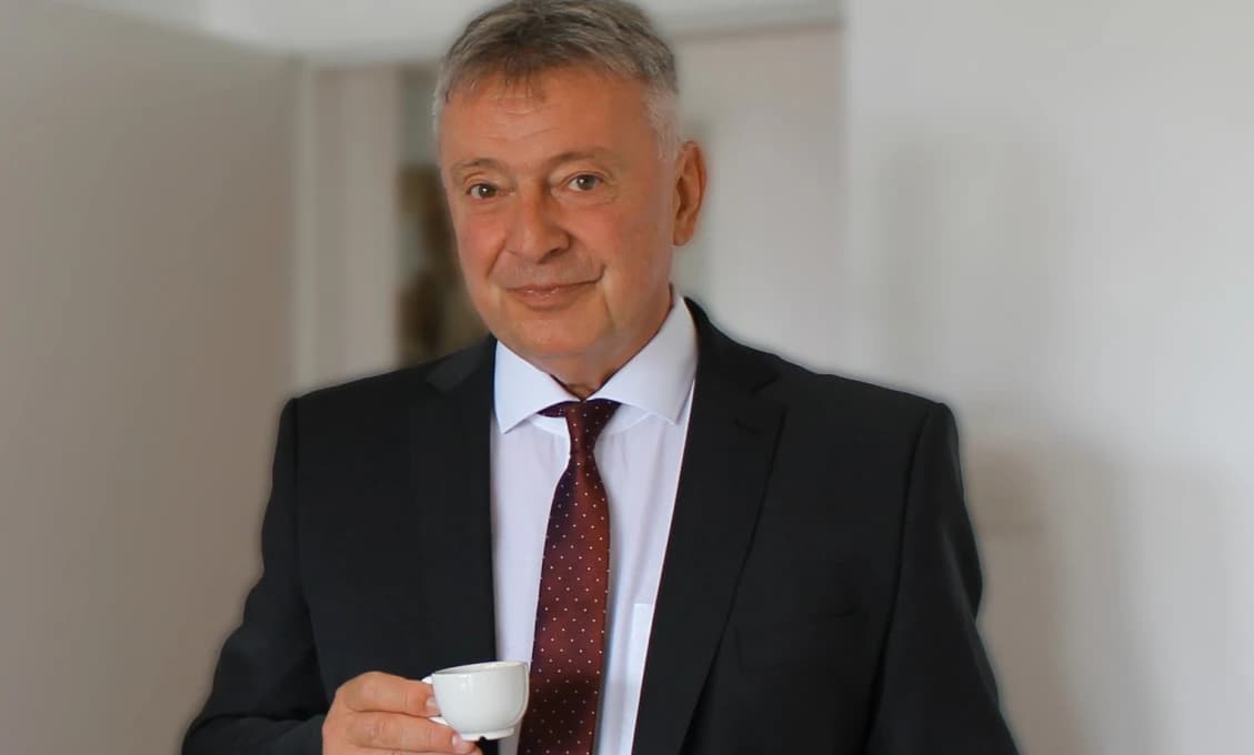 Generál Viktorín: Opozícia v kríze? Šimečka na pokraji zrútenia!