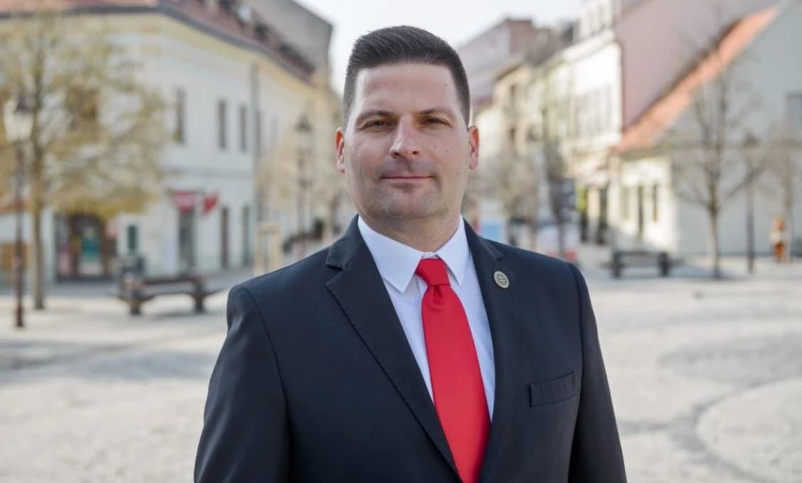 Petíciu SHO za vyhlásenie referenda podporuje aj bývalý podpredseda vlády