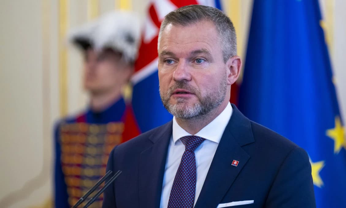 Prezident v pondelok vymenuje riaditeľa SIS