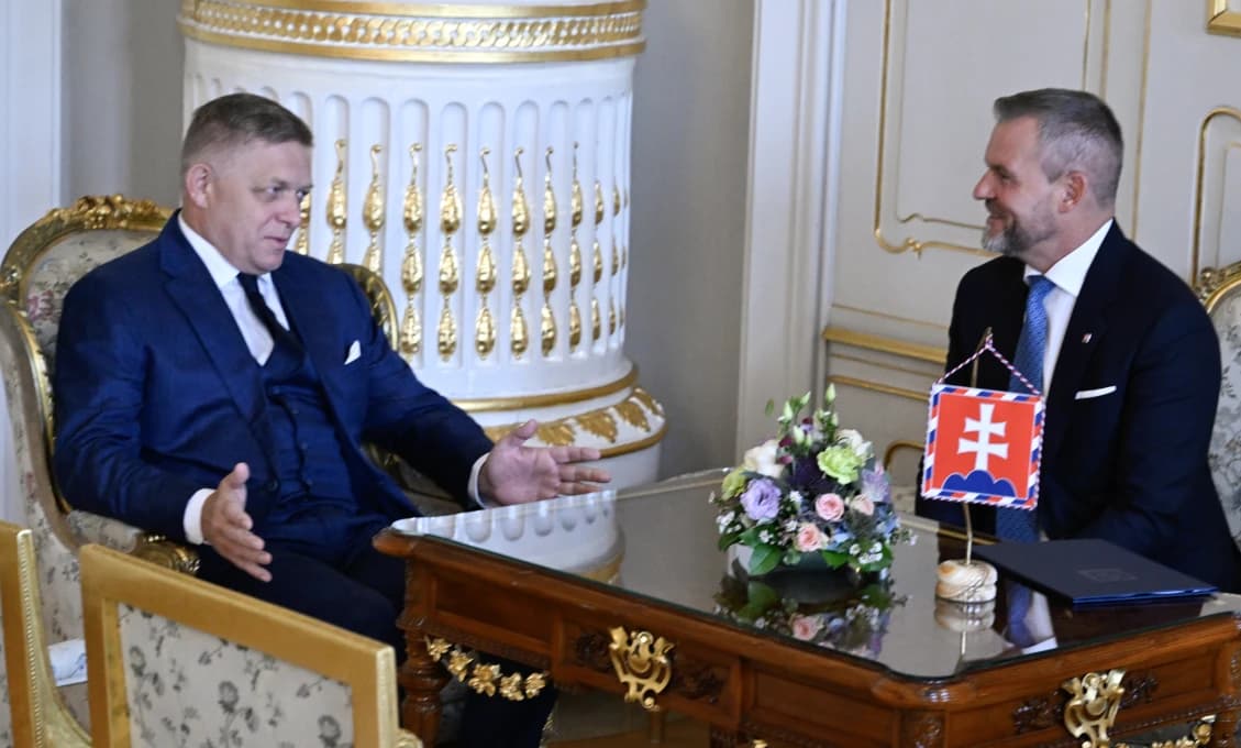 NAŽIVO: Prezident Pellegrini v paláci prijal premiéra Fica