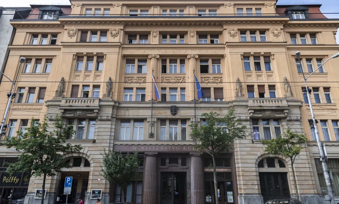 Ministerstvo kultúry odmieta obvinenia PS, trvá na zákonnosti postupov