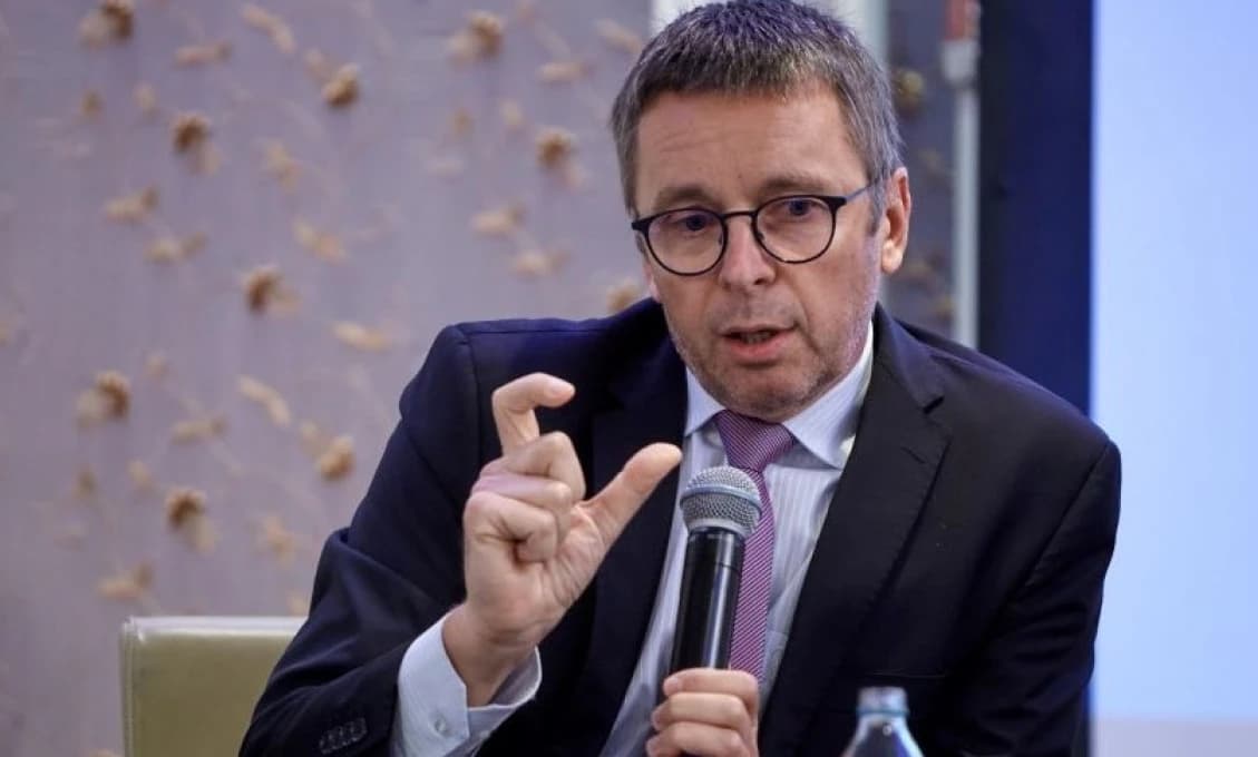 Vraj sme zas v čiernej diere, zistili závisláci na Globsecu