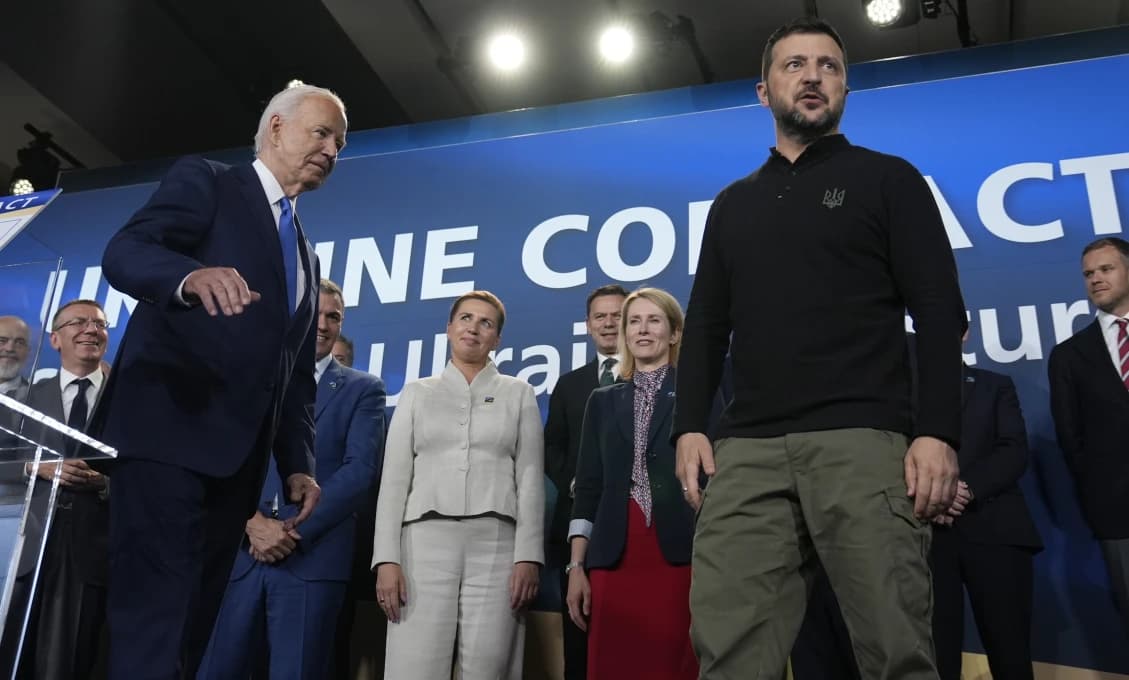 USA ukázali v Nemecku Zalenskému chrbát