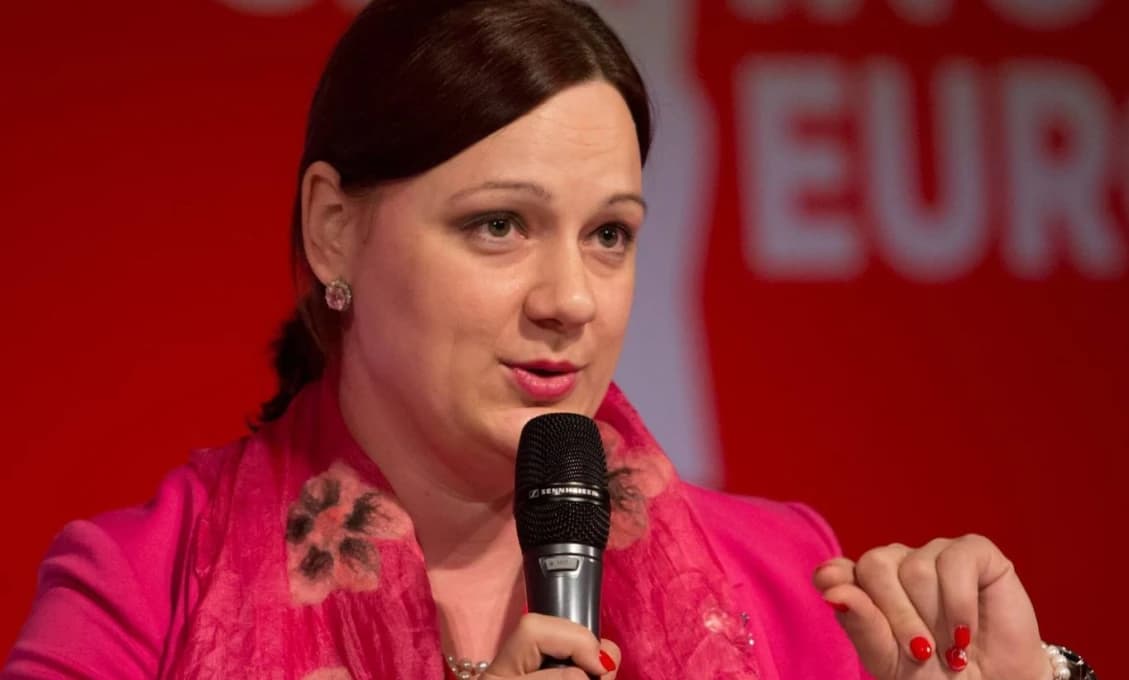 Europoslankyňa Roth Neveďalová: Nemajú ani politikov, ani odborníkov