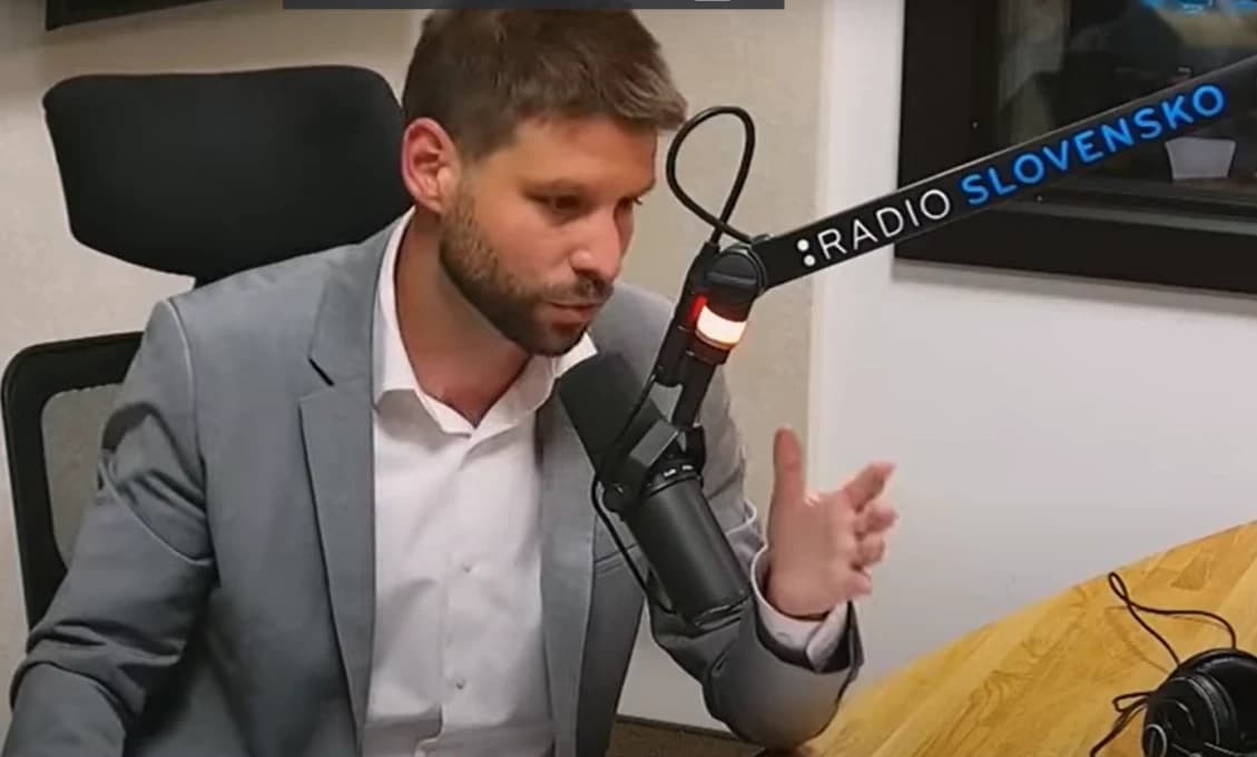 Politológ sa zamýšľa nad PS: Ambície veľké, šance smiešne